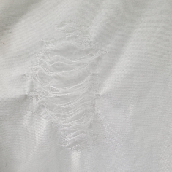 Socialite Shredded Distressed Short Sleeve White T-Shirt Size Small - Picture 7 of 9